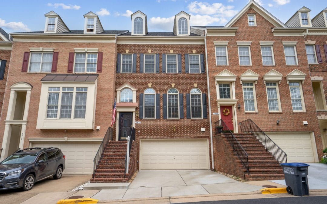 UNDER CONTRACT – 5410 Edsall Ridge Place, Alexandria